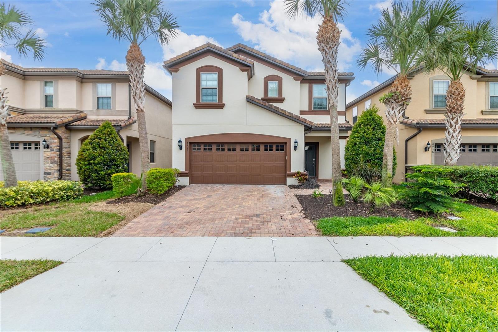 8912 Rhodes Street, FL
