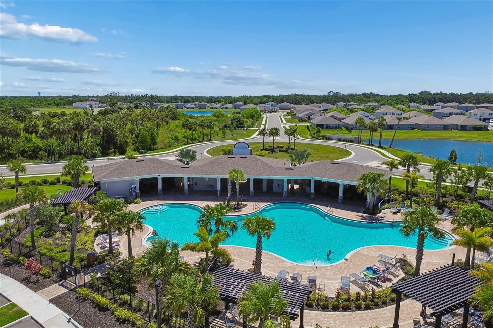 4222 Autumn Fog Court, FL