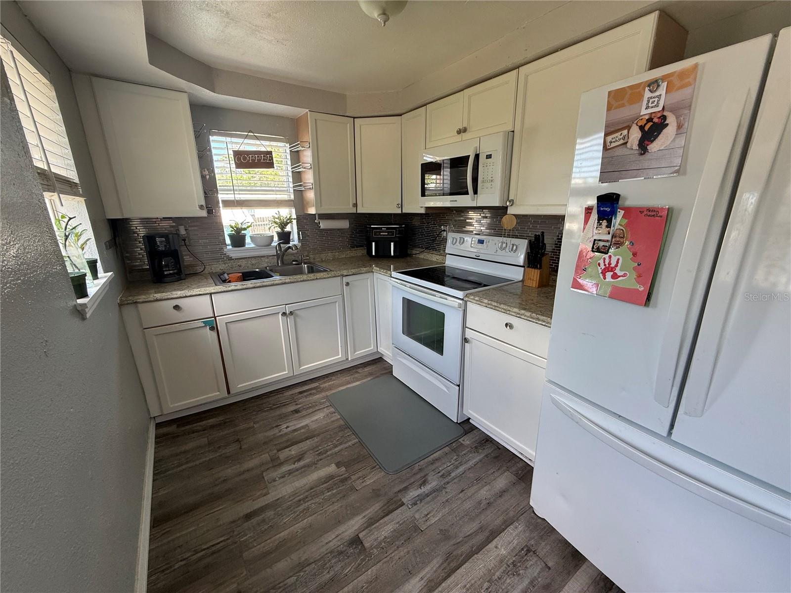 4233 Old Us Highway 41, FL