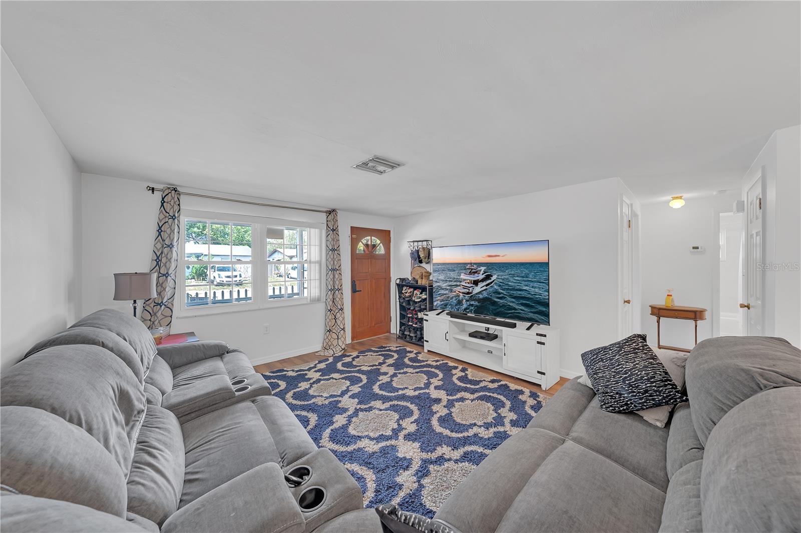 1414 Whitehall Lane, FL