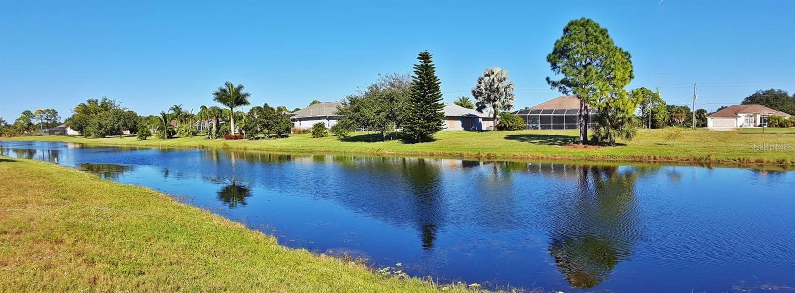 847 Rotonda Circle, FL