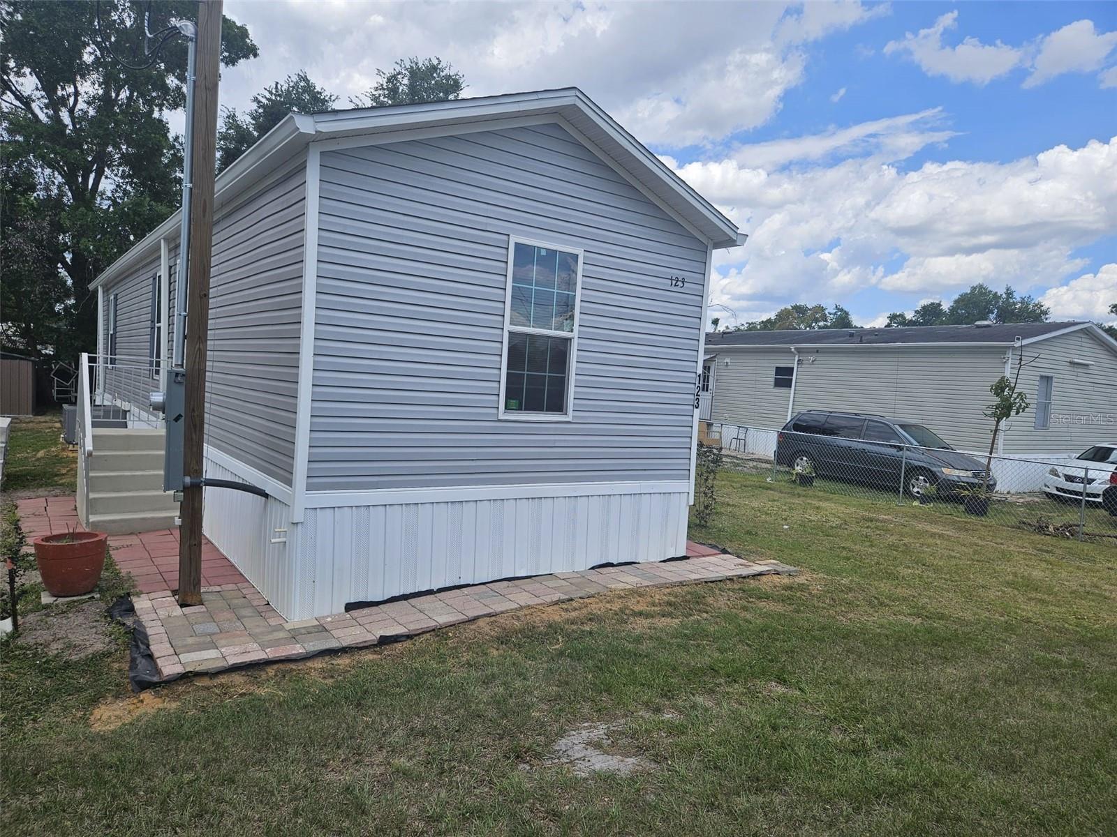 123 4th Street, FL