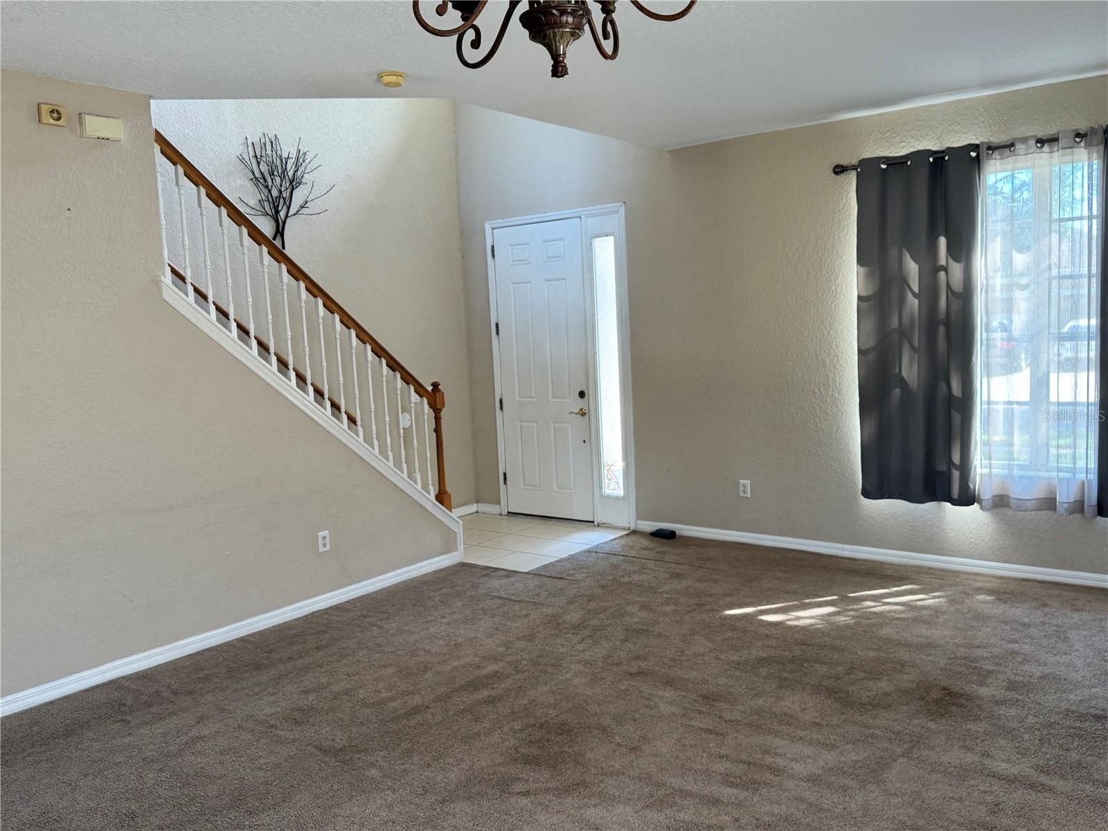 9023 Pinebreeze Drive, FL