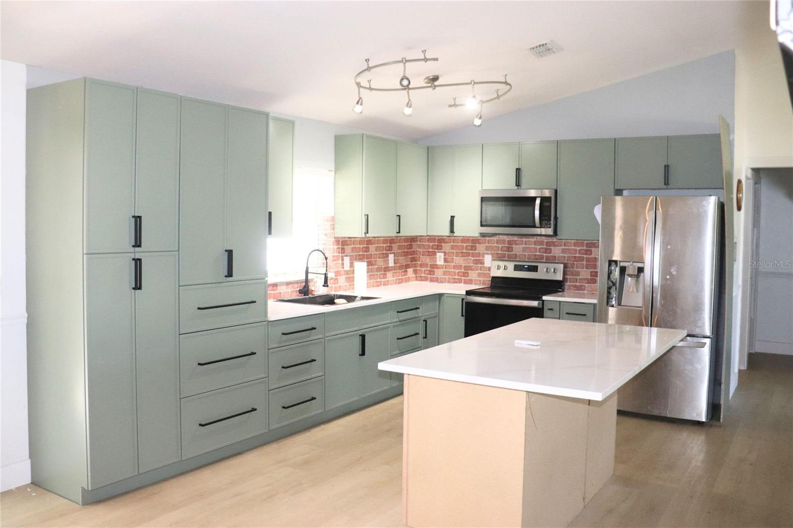 80 Juniper Trail Loop, FL