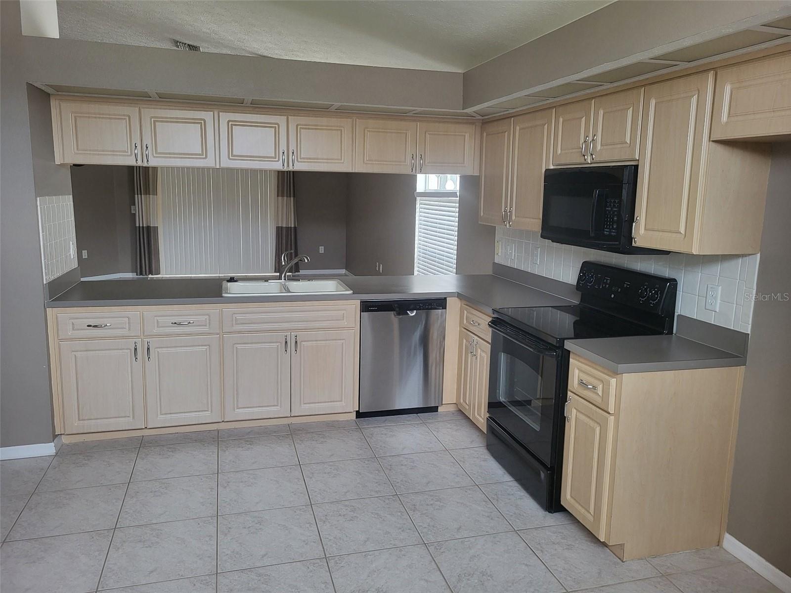 7916 Floradora Drive, FL