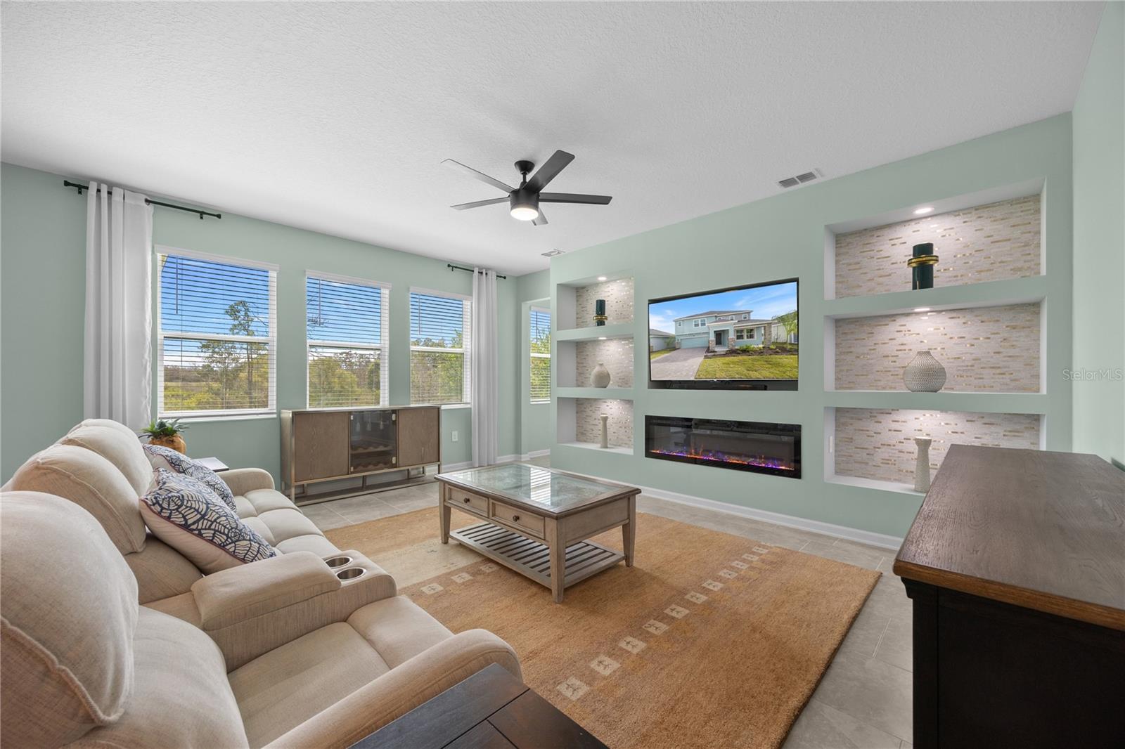 157 Aces High Lane, FL