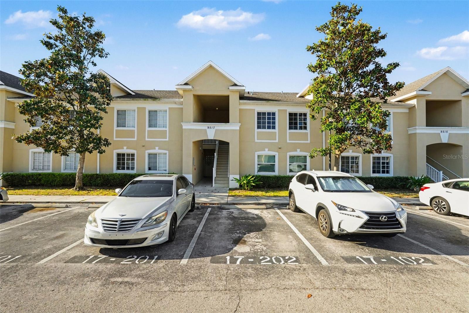 9517 Amberdale Court, FL