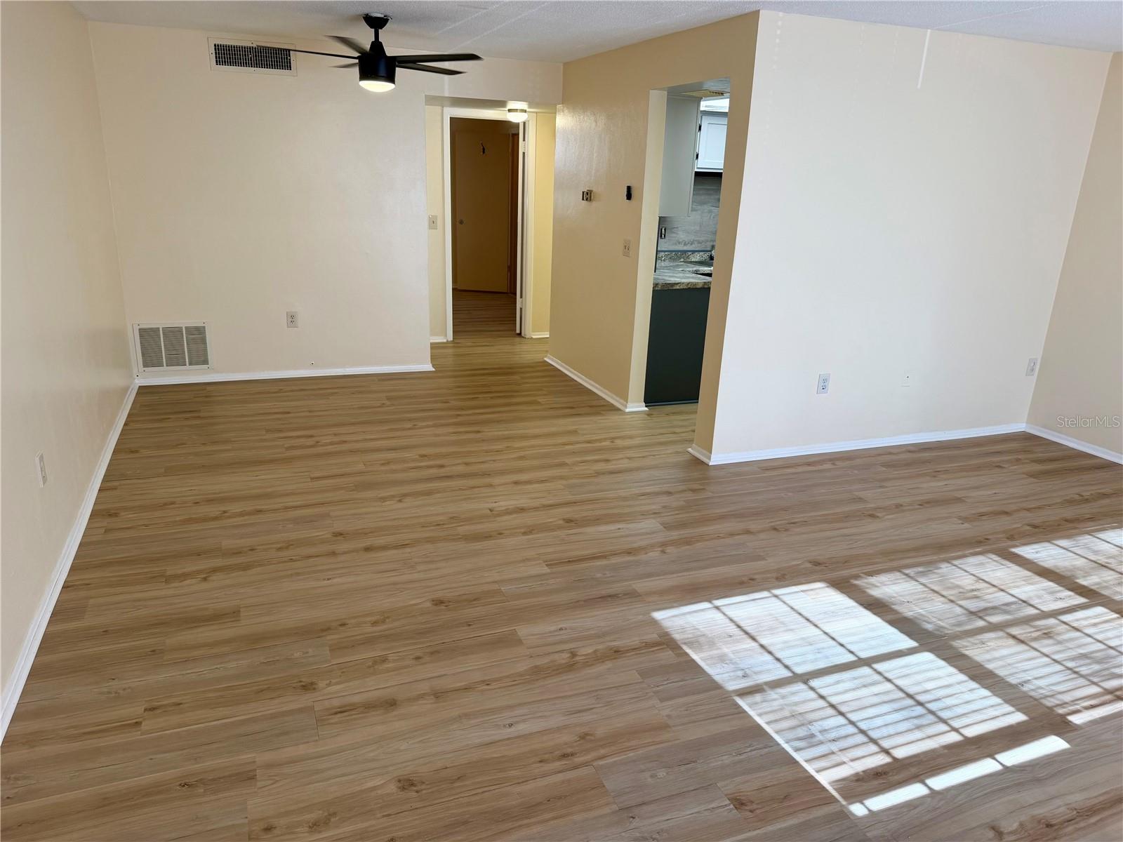 1320 Moreland Drive, FL