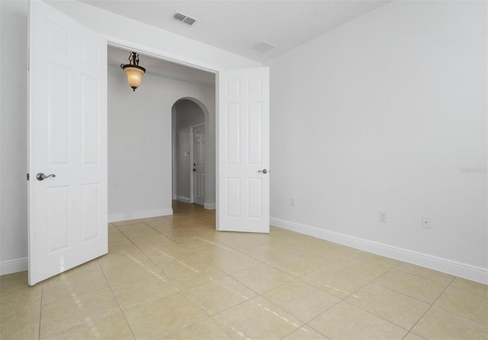 4475 Biscayne Breeze Way, FL