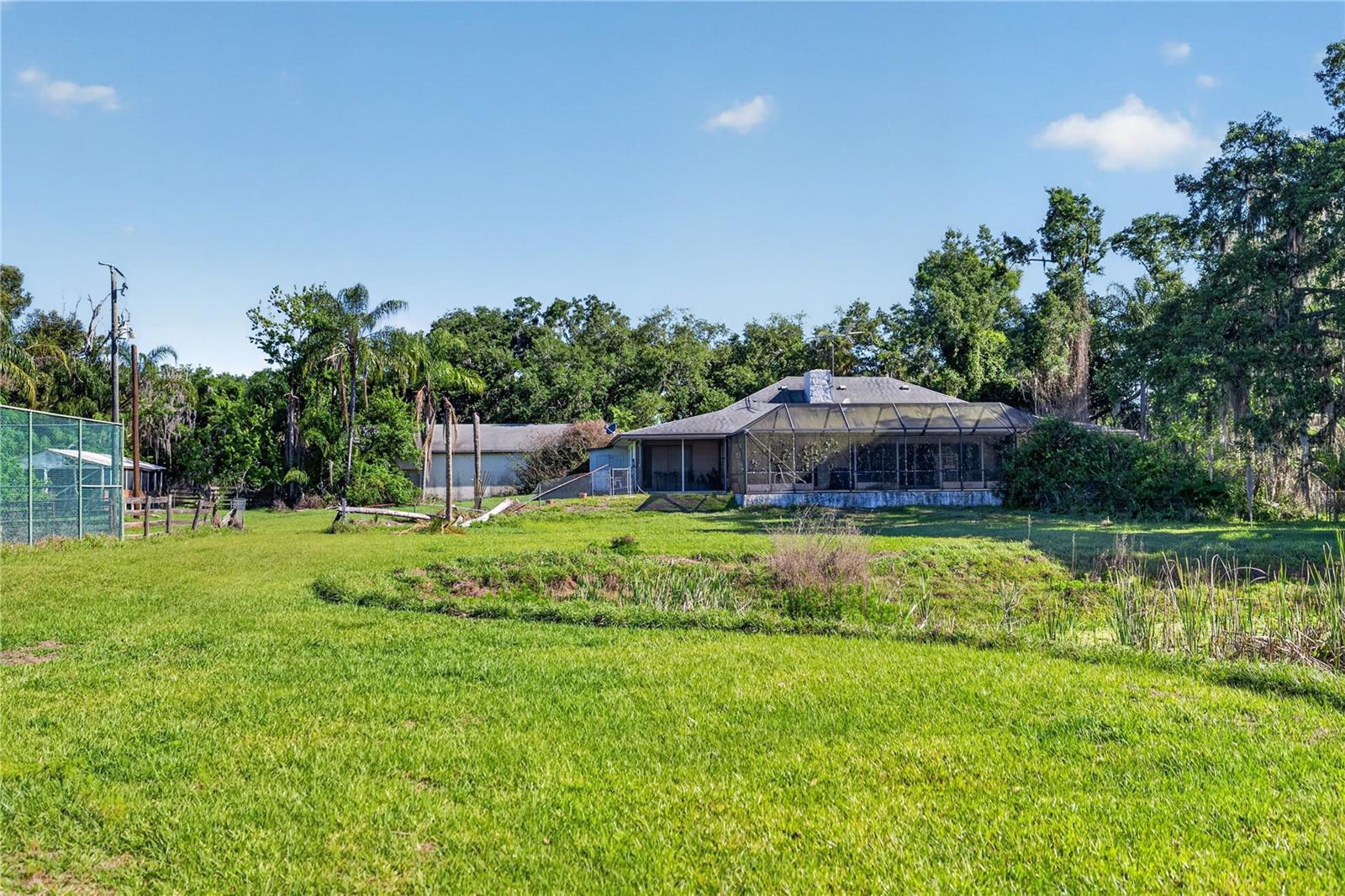 3711 Hidden River Road, FL