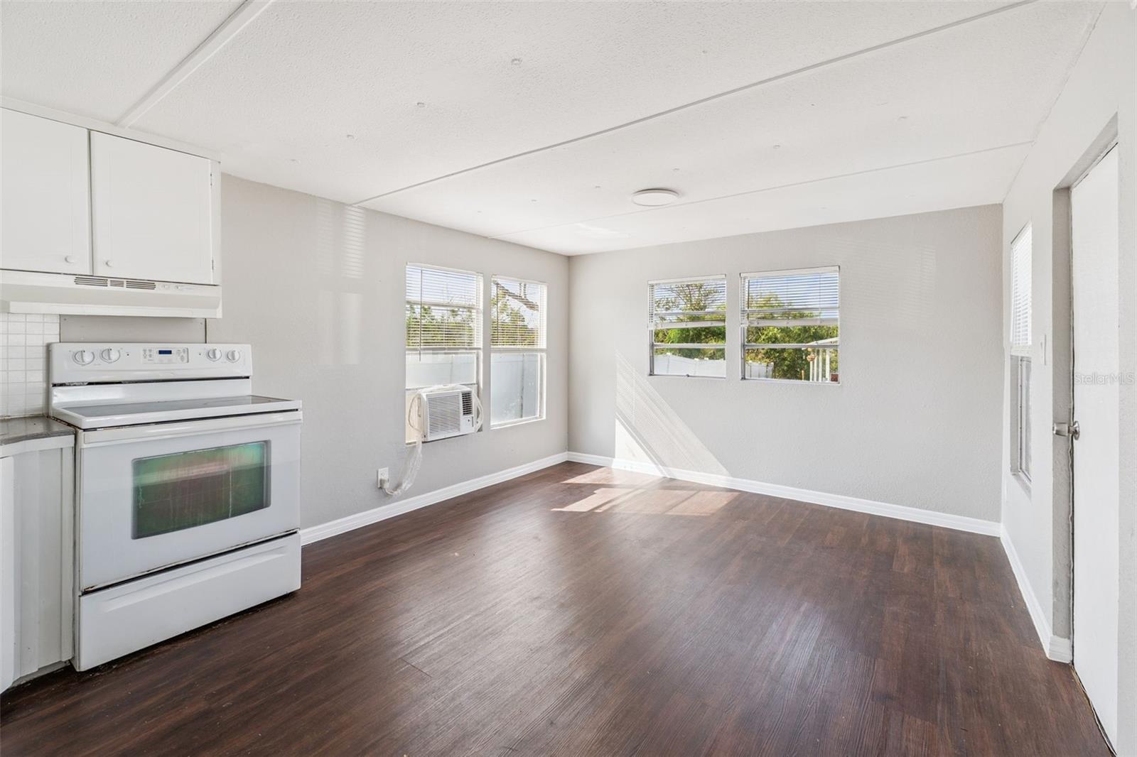 2854 Lake Alfred, FL