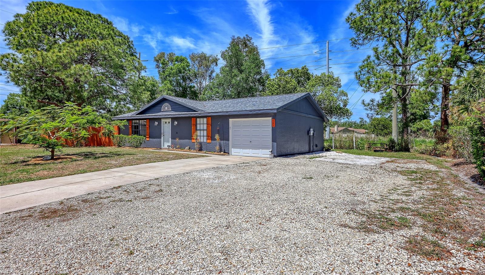 2243 Lockwood Meadows Drive, FL