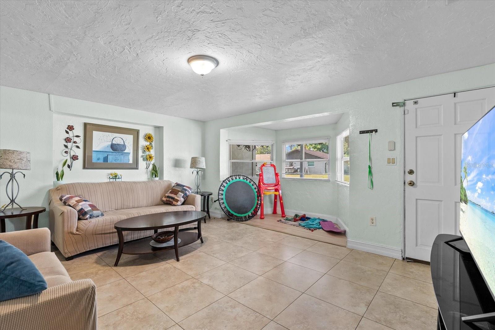 3803 Ferguson Street, FL