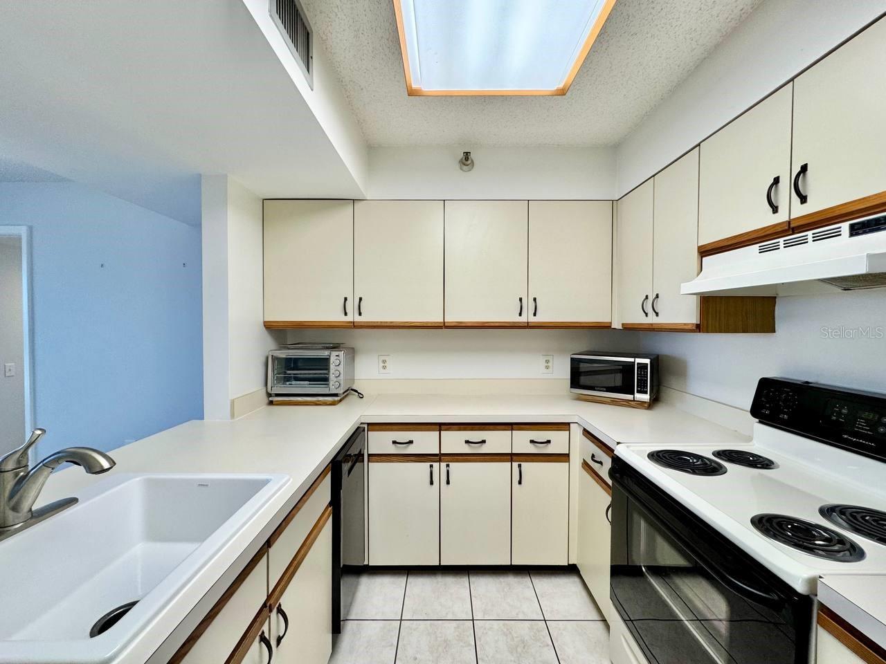 2333 Feather Sound Drive, FL