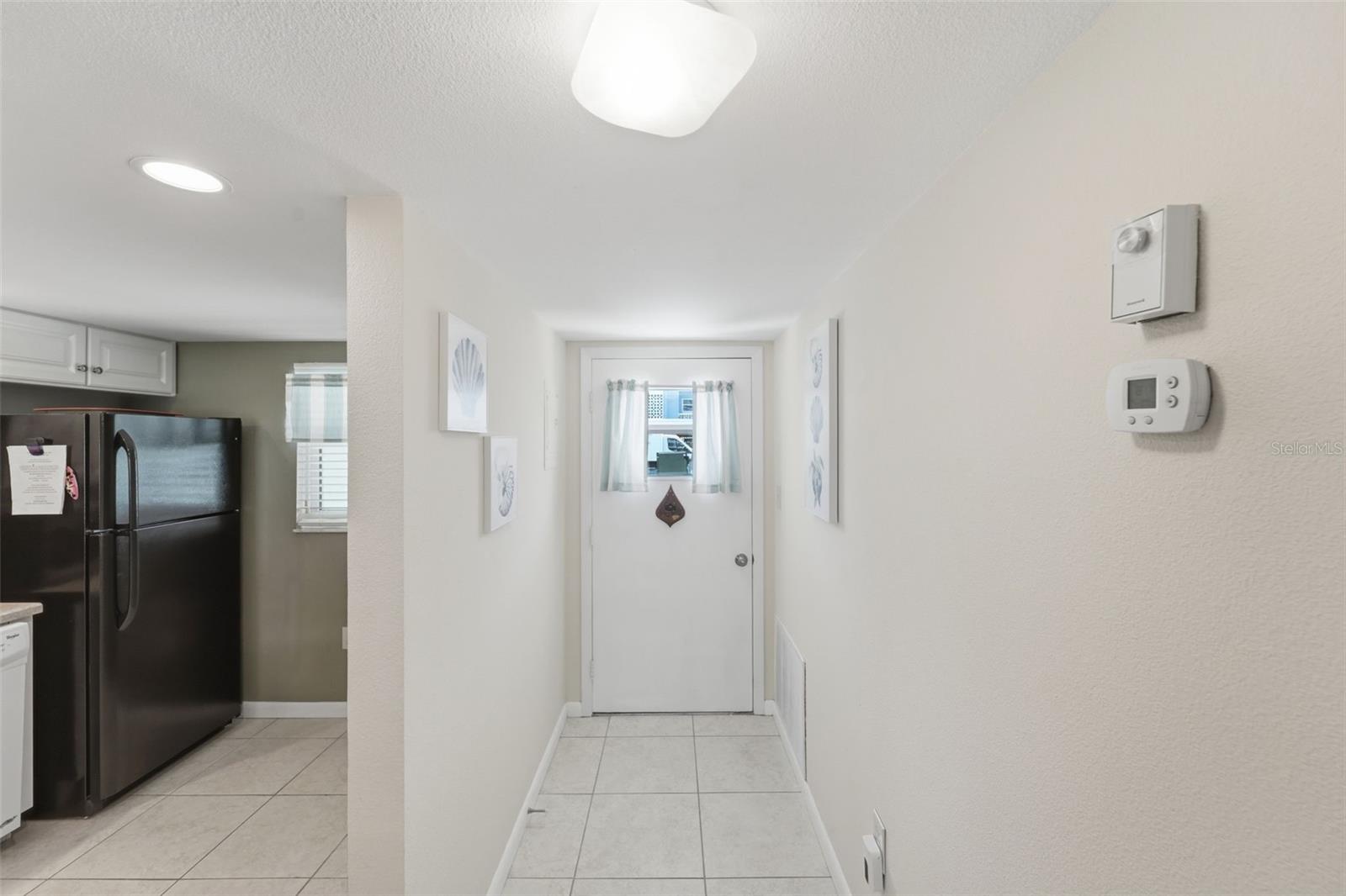 325 Causeway, FL