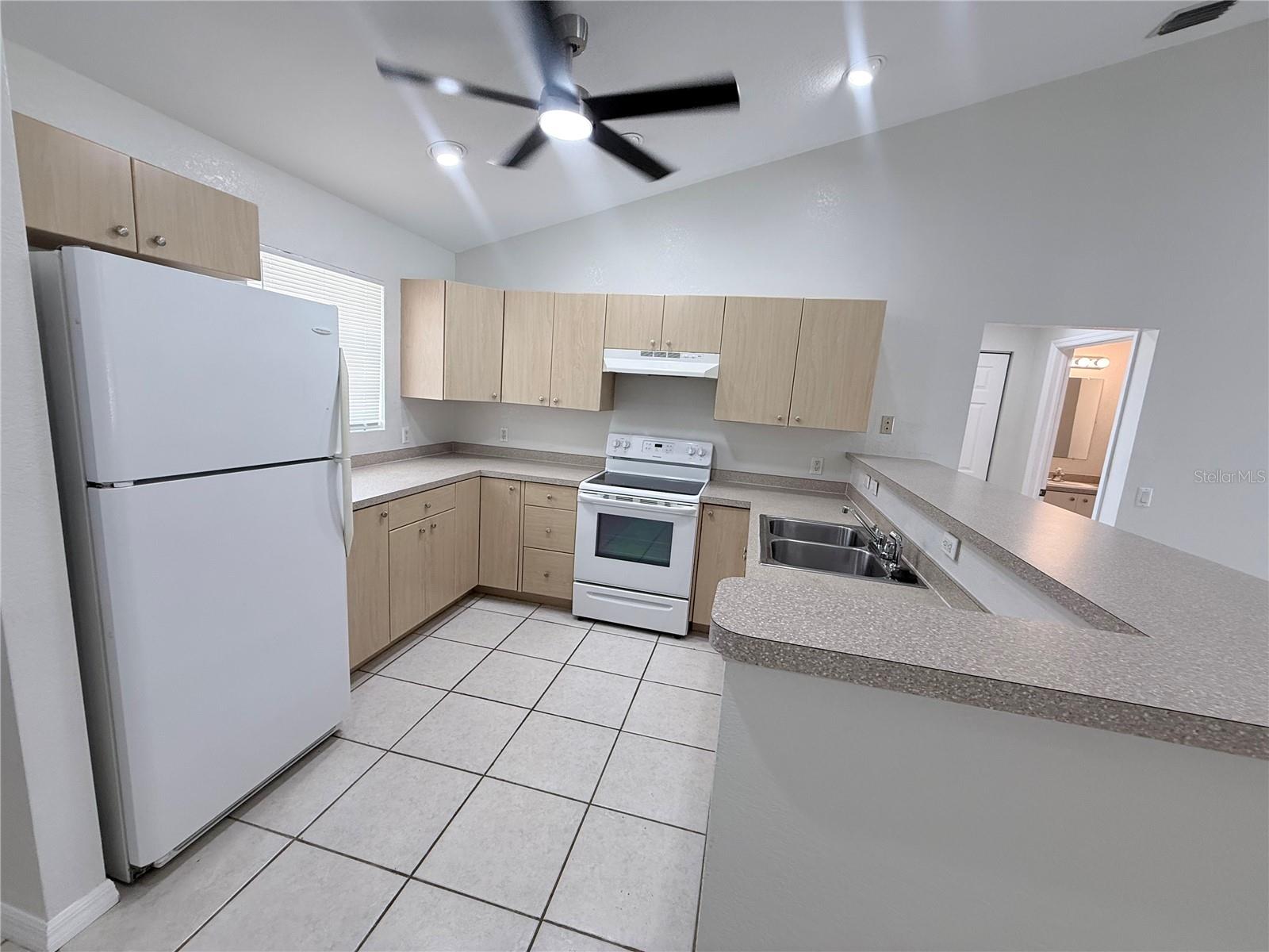 27092 Partin Drive, FL