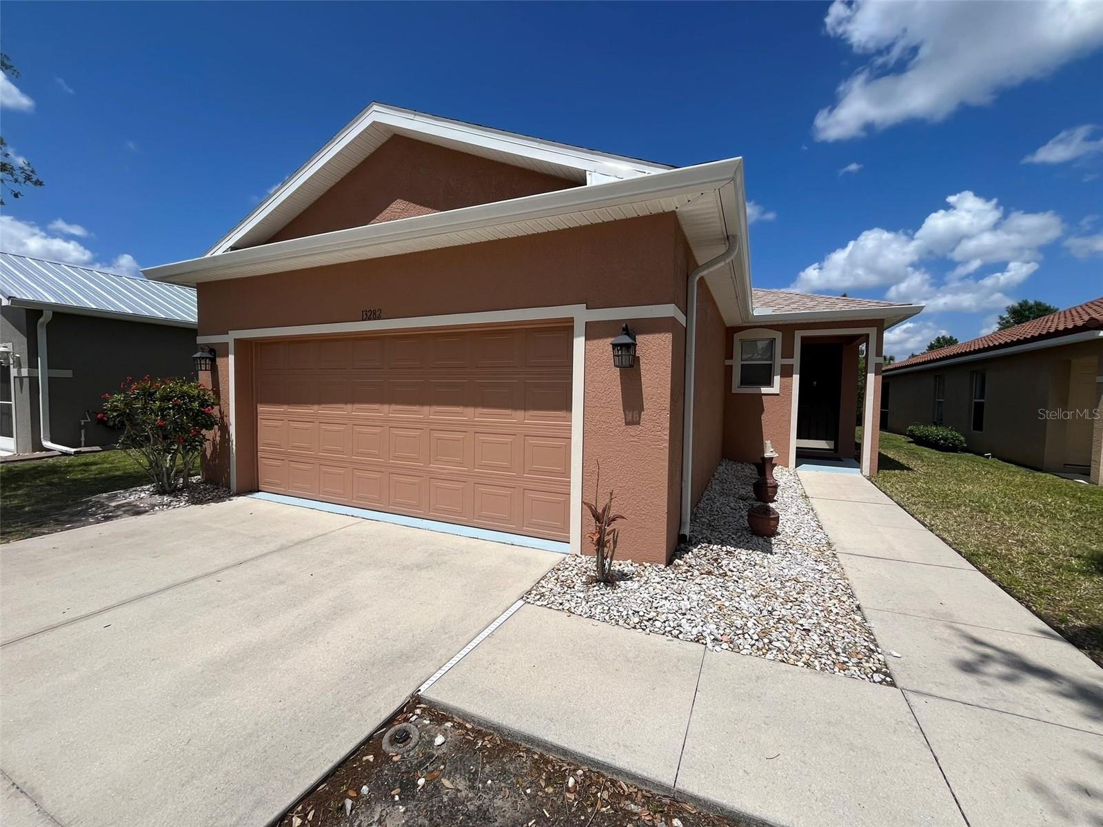 13282 Pembroke Circle, FL