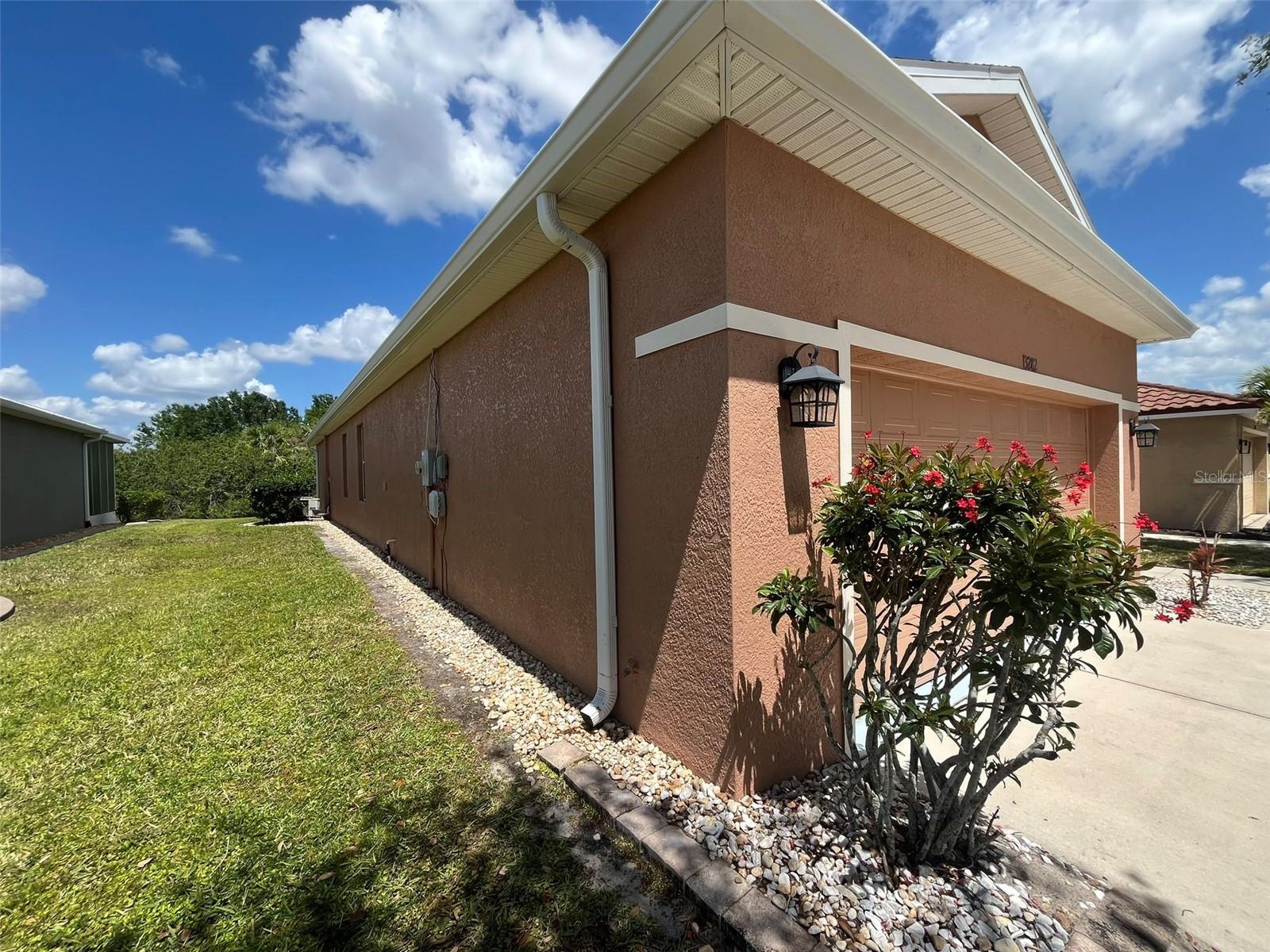 13282 Pembroke Circle, FL