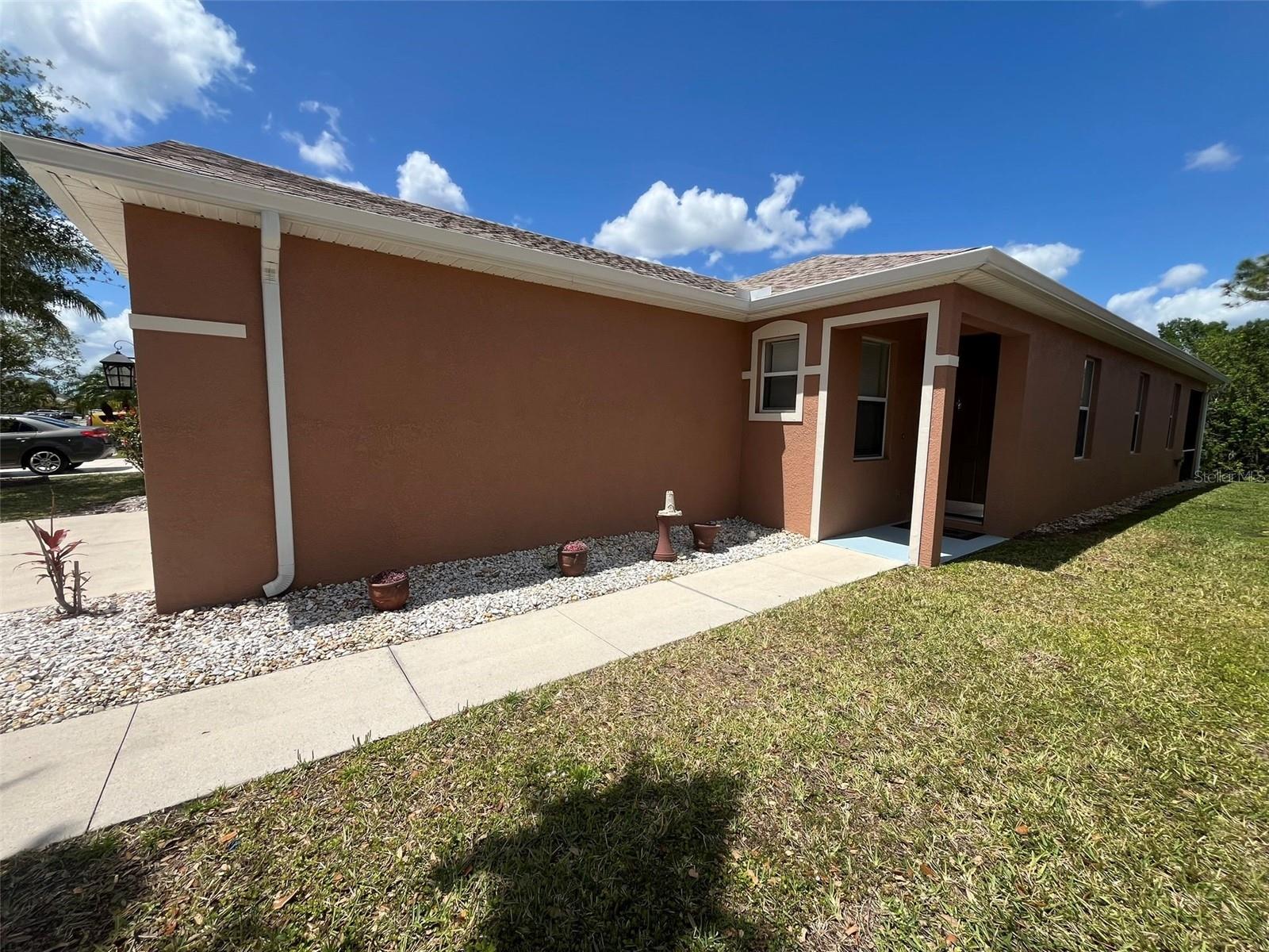 13282 Pembroke Circle, FL