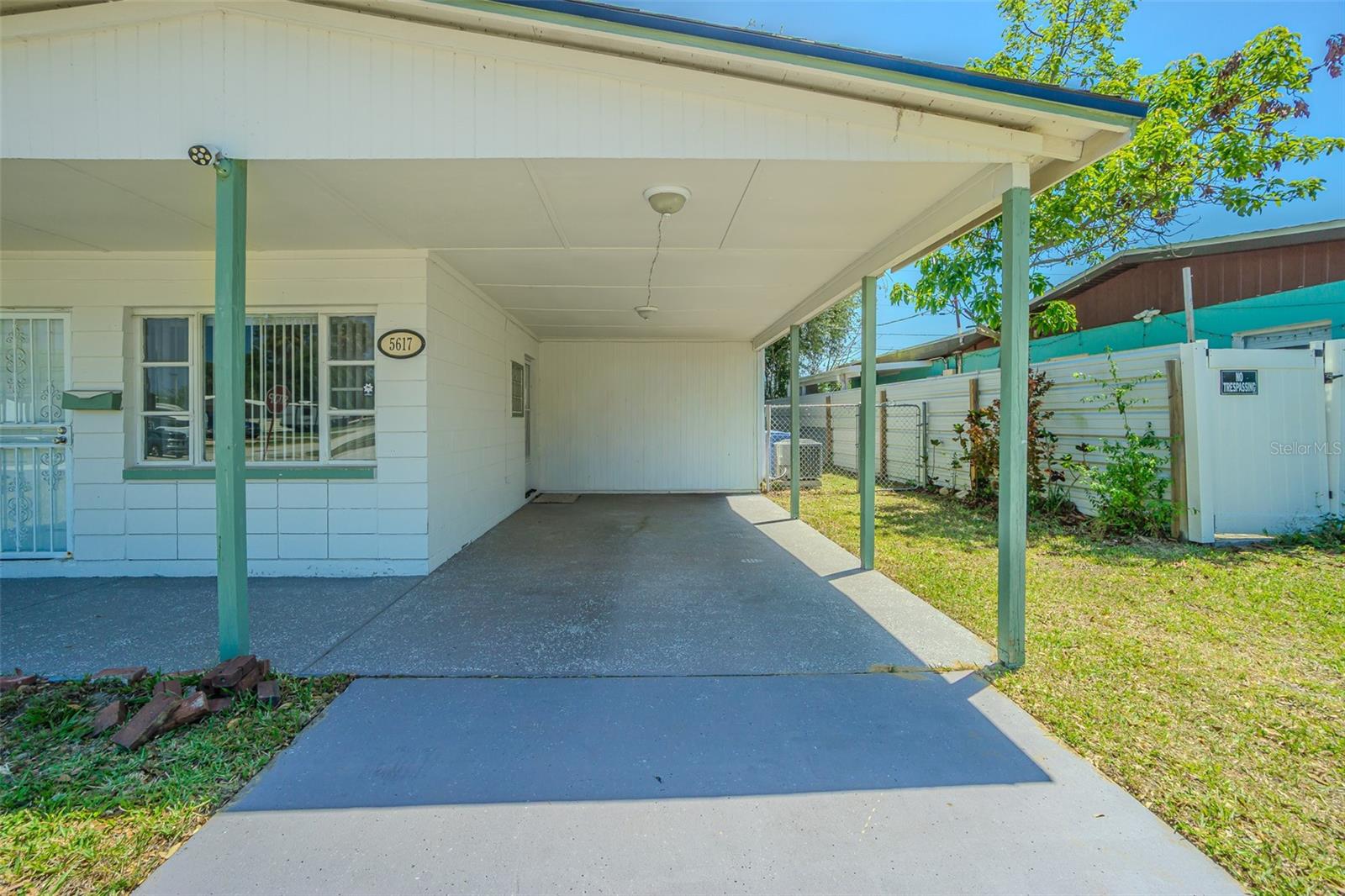 5617 Halifax Drive, FL