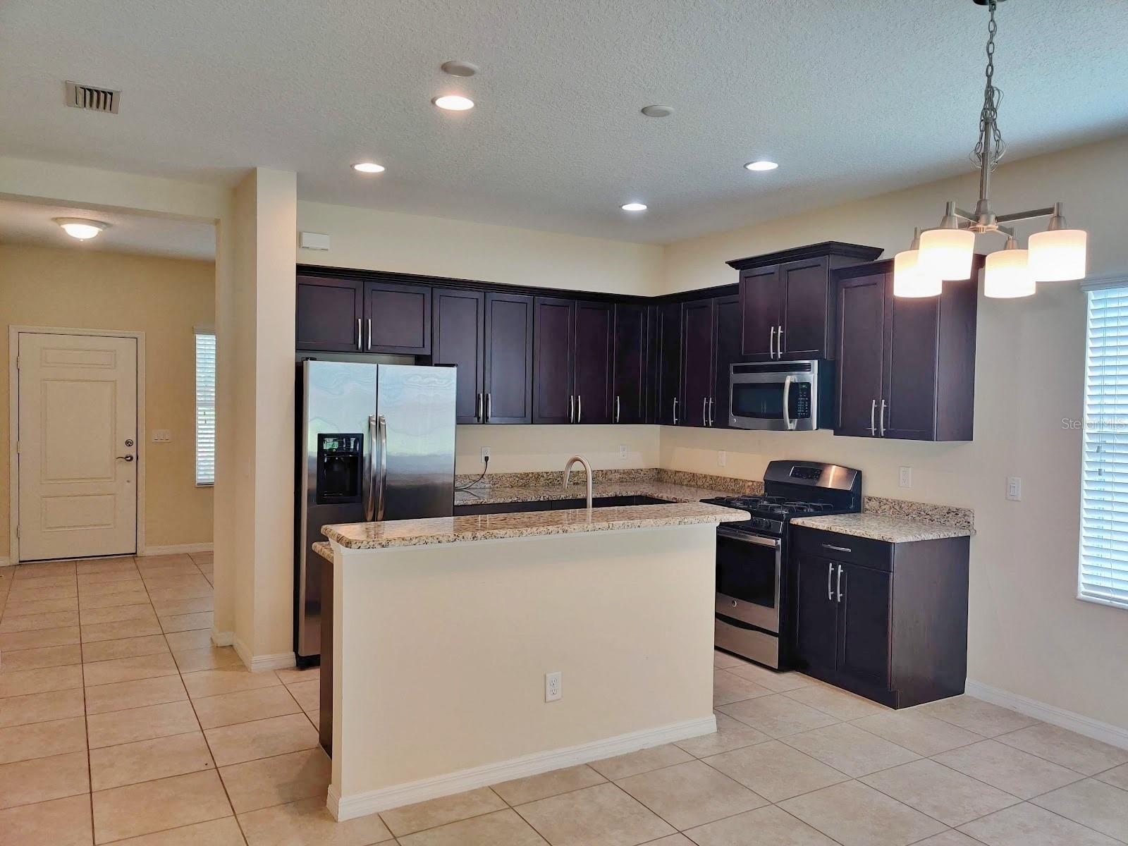 12256 Longview Lake Circle, FL