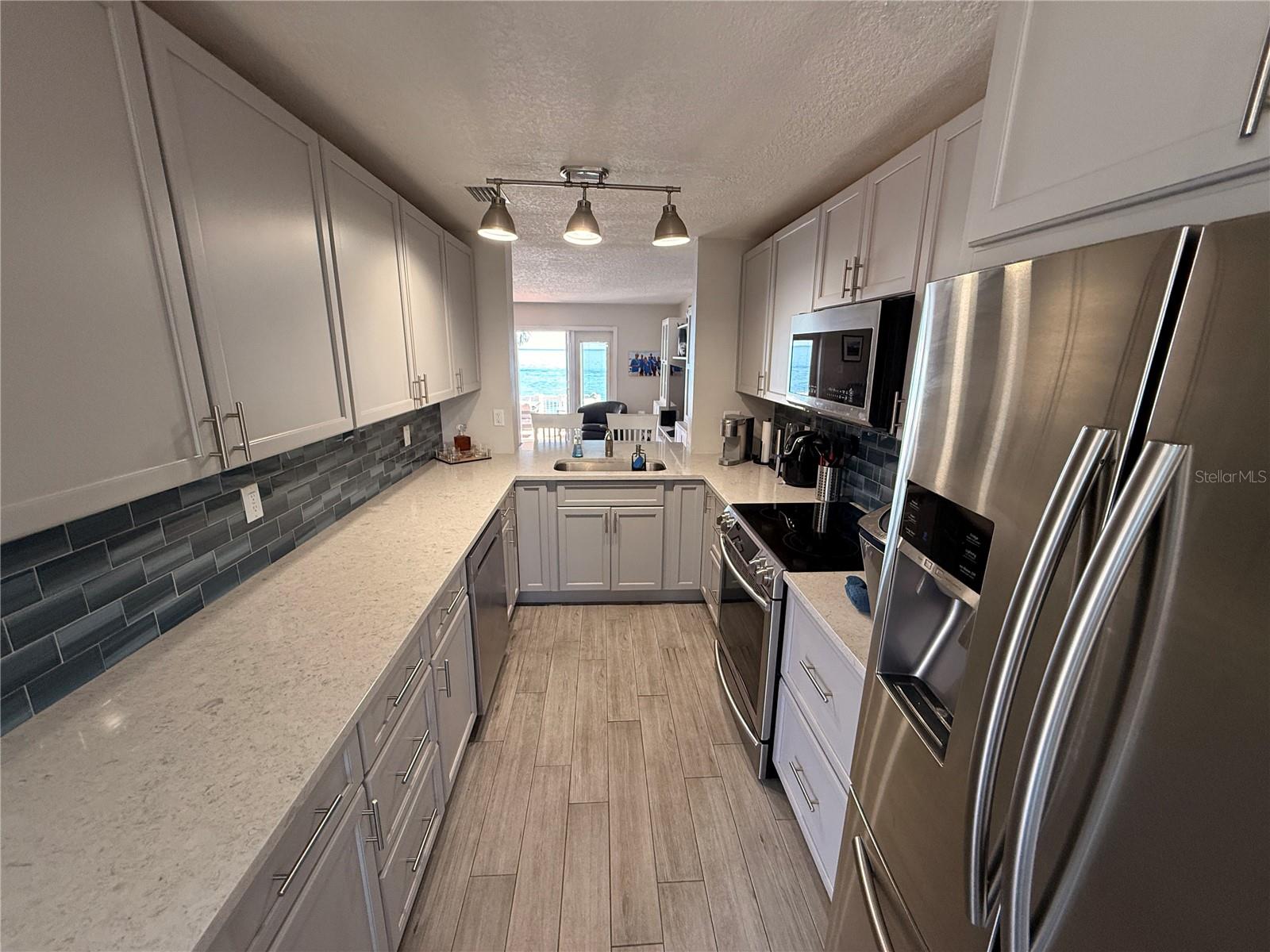 4942 Coquina Key Drive, FL