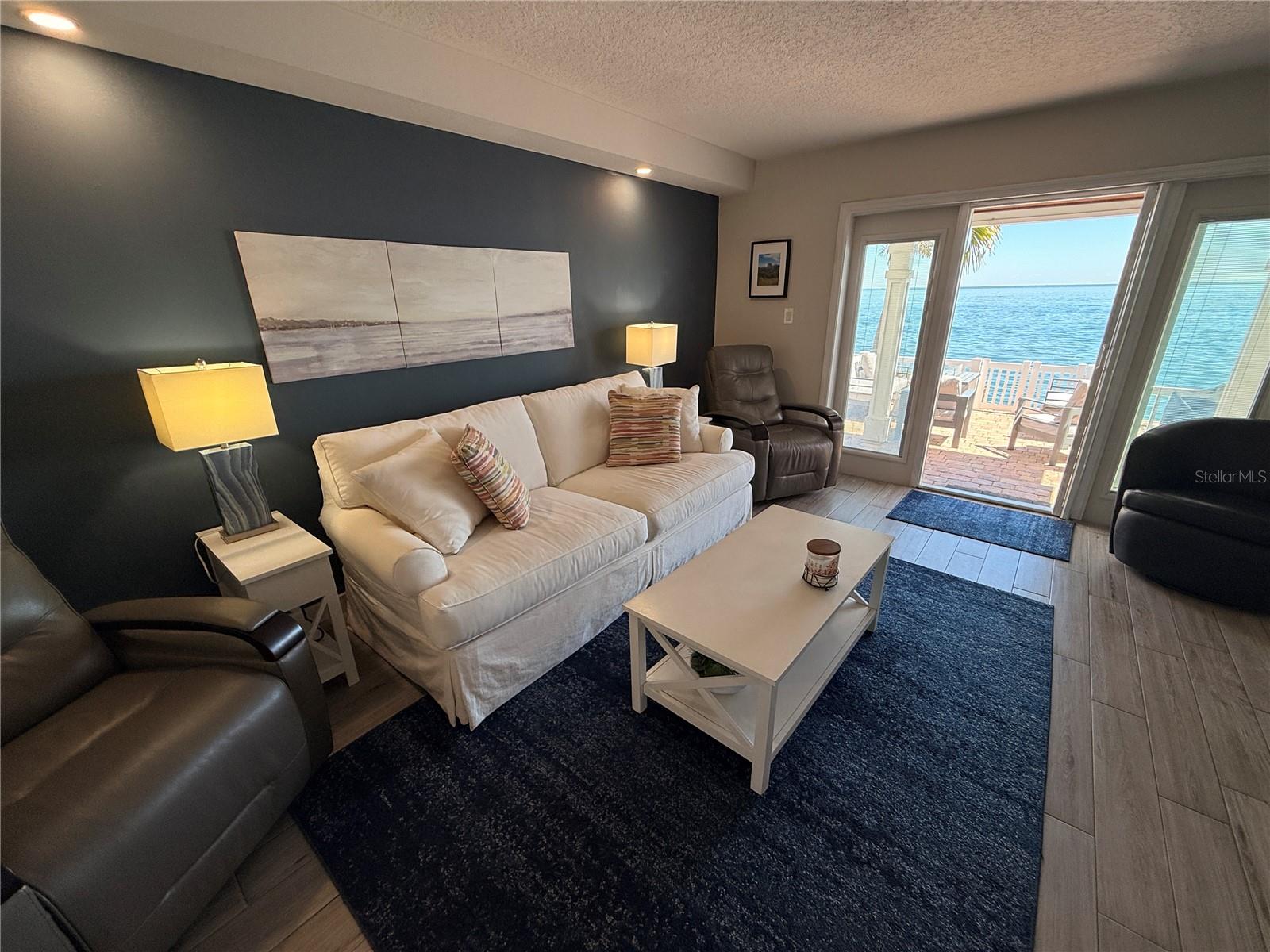 4942 Coquina Key Drive, FL