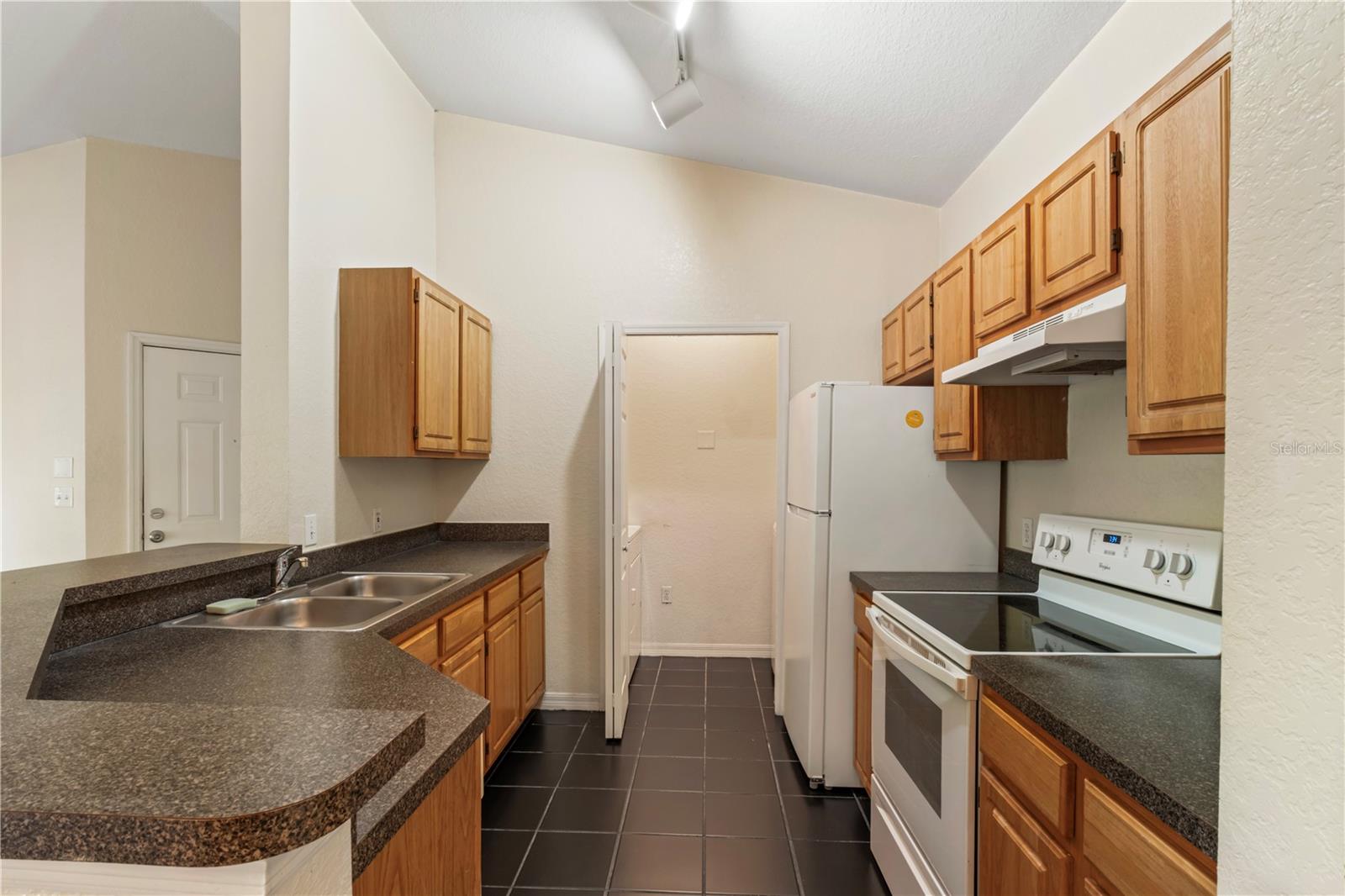 6025 Westgate Drive, FL