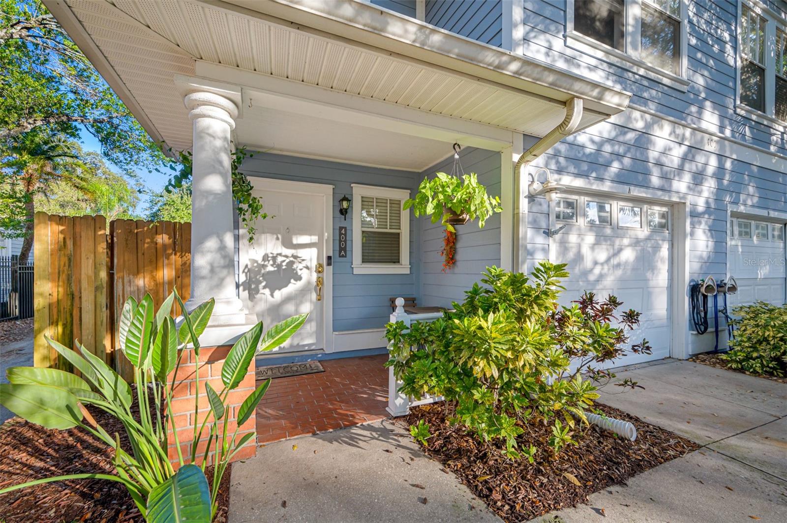 400 Willow Avenue, FL