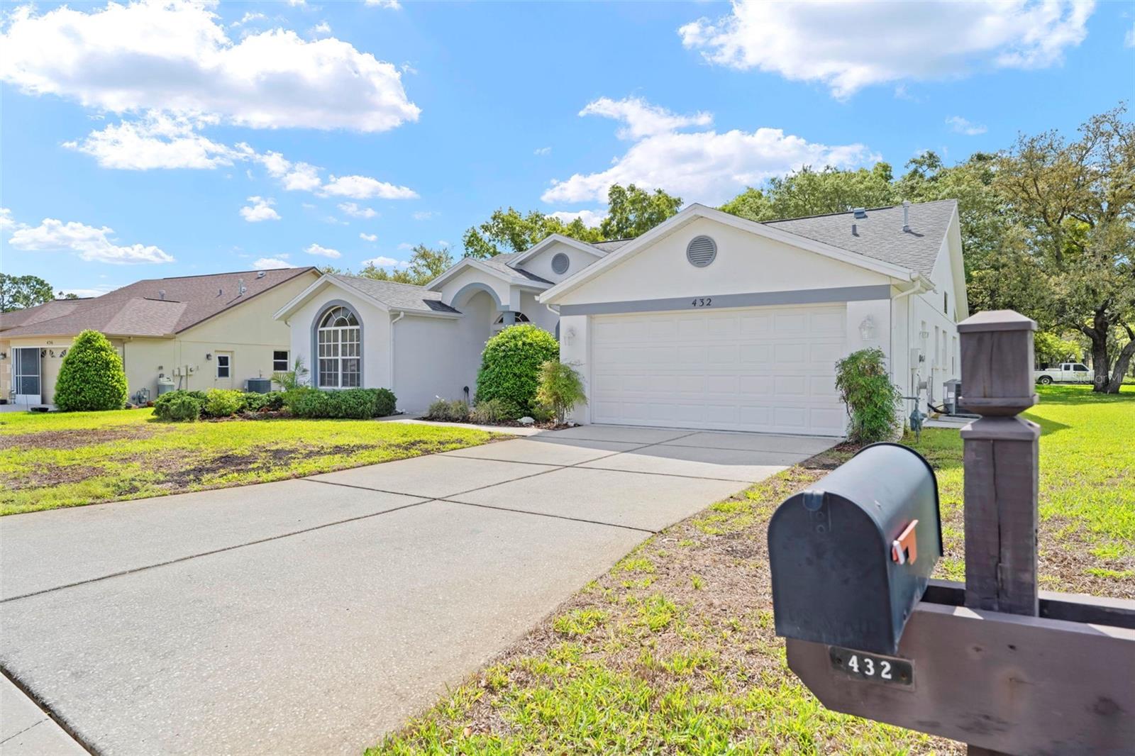 432 Mistwood Court, FL