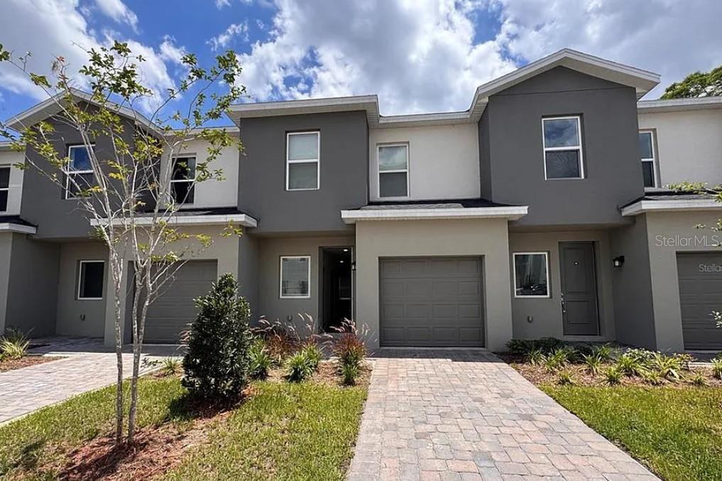 1213 Southstation Place, FL