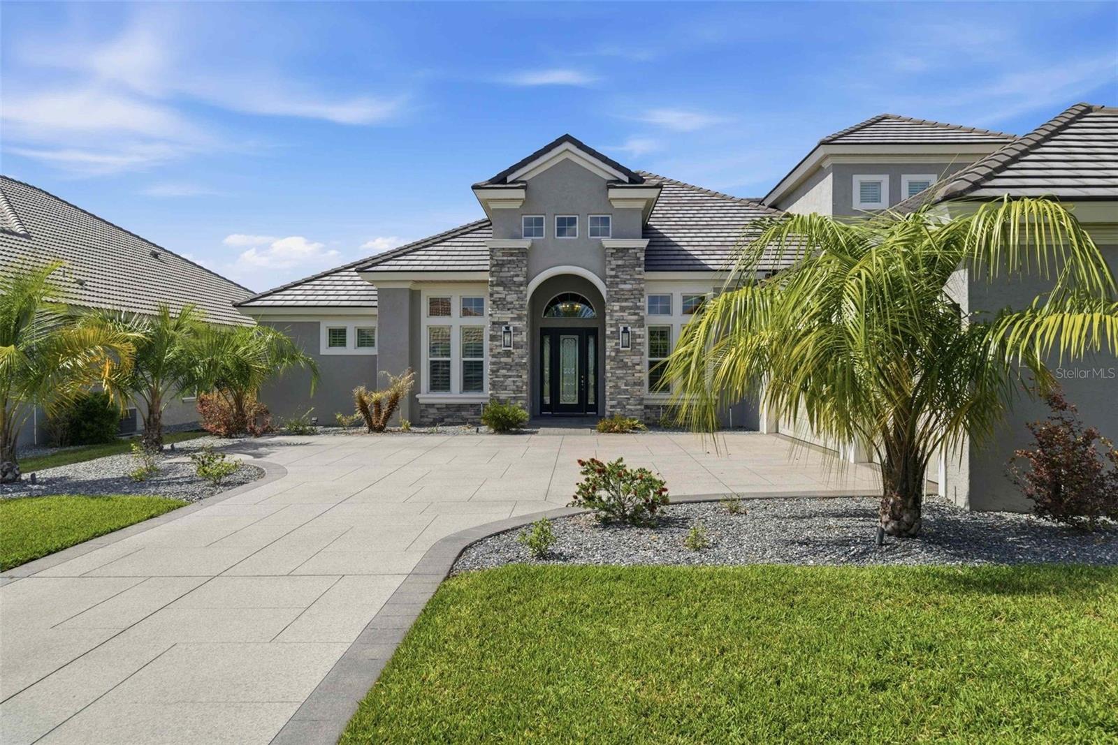 2210 Peakview Loop, FL