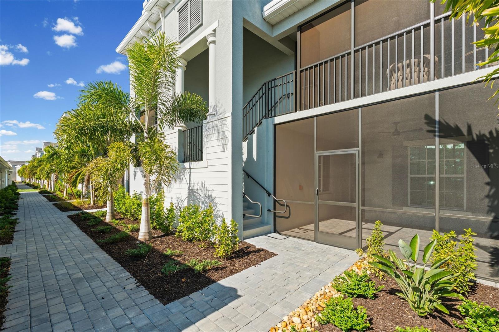 19015 Scallop Loop, FL