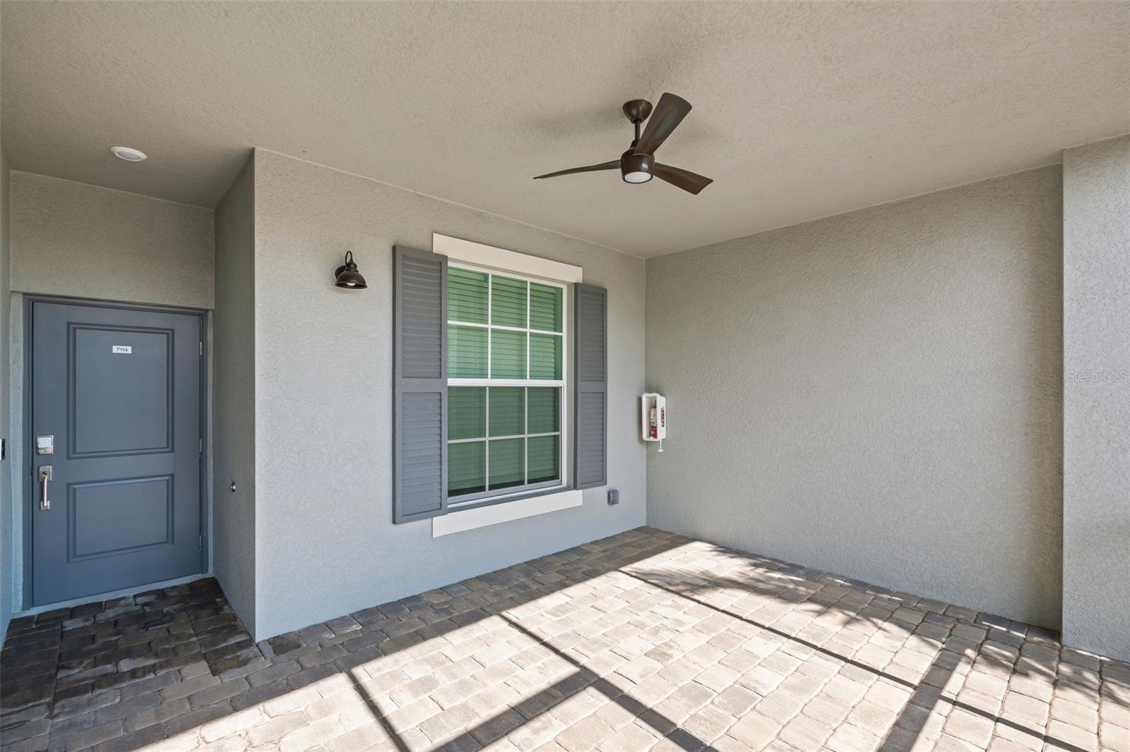 19015 Scallop Loop, FL