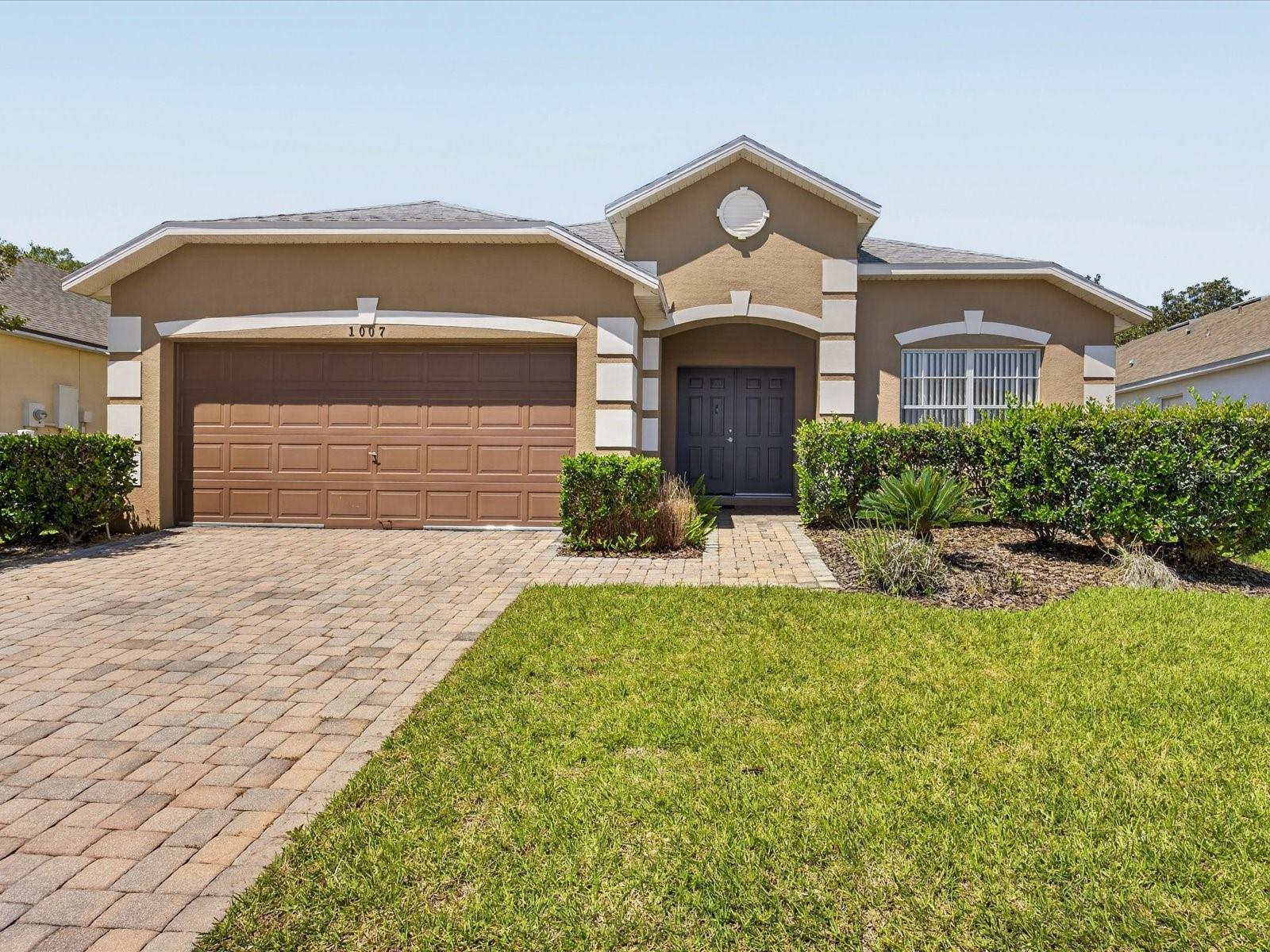 1007 Balmoral Drive, FL