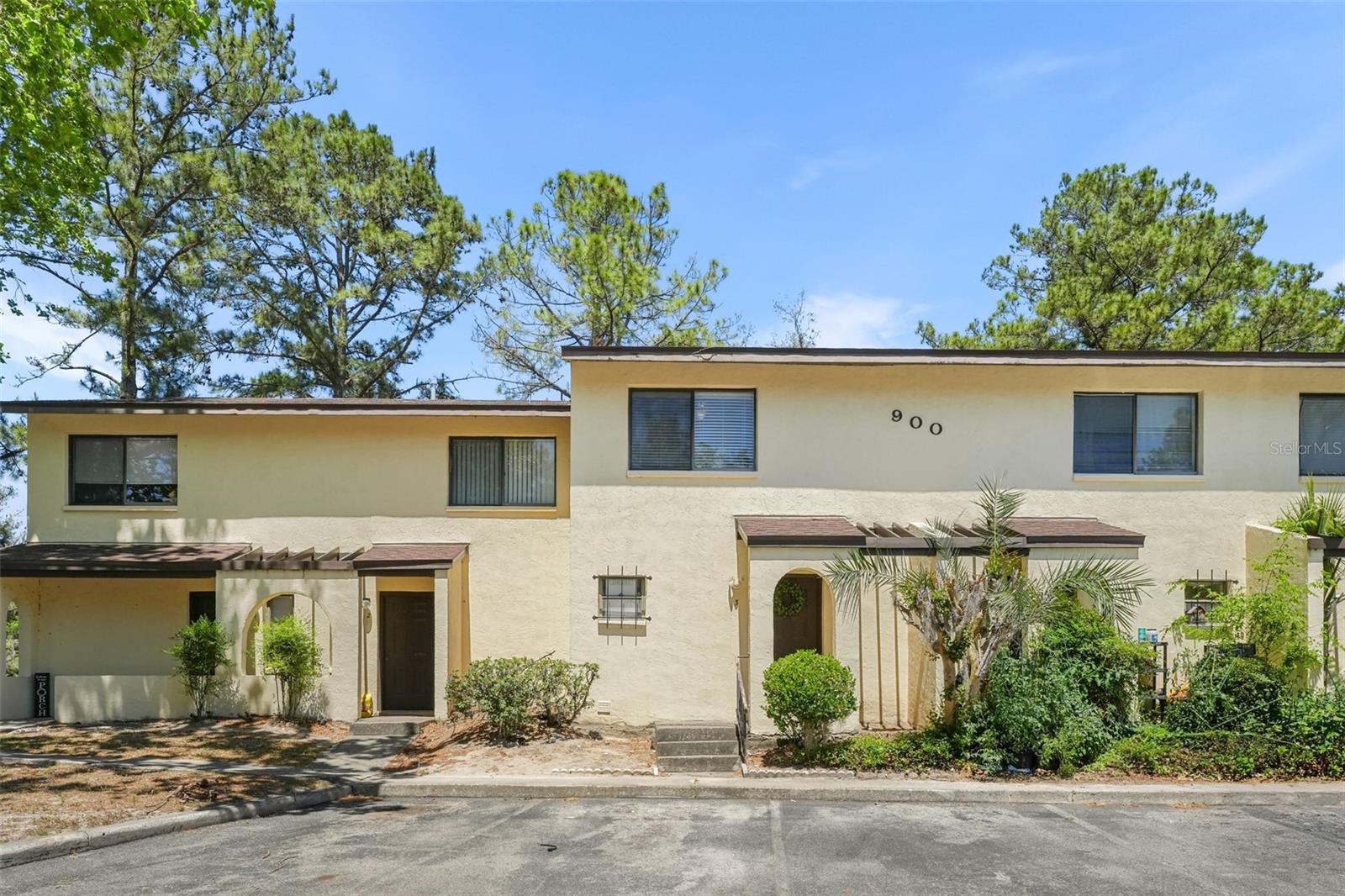 2735 35th Place, FL
