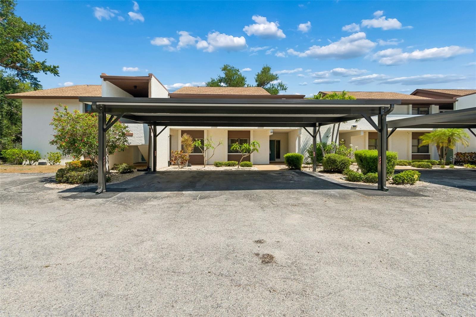 6067 Fairway Lane, FL