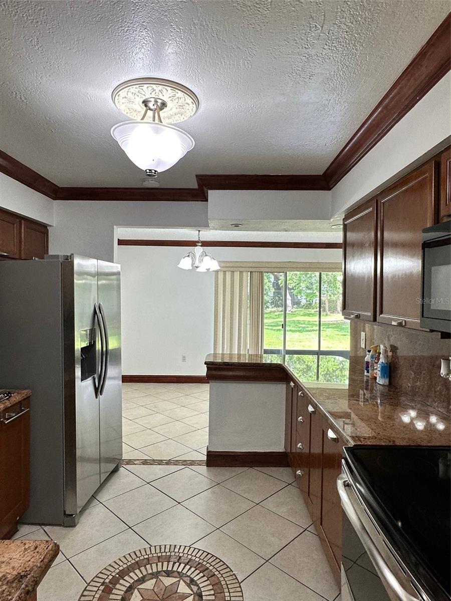 4407 Semoran Boulevard, FL