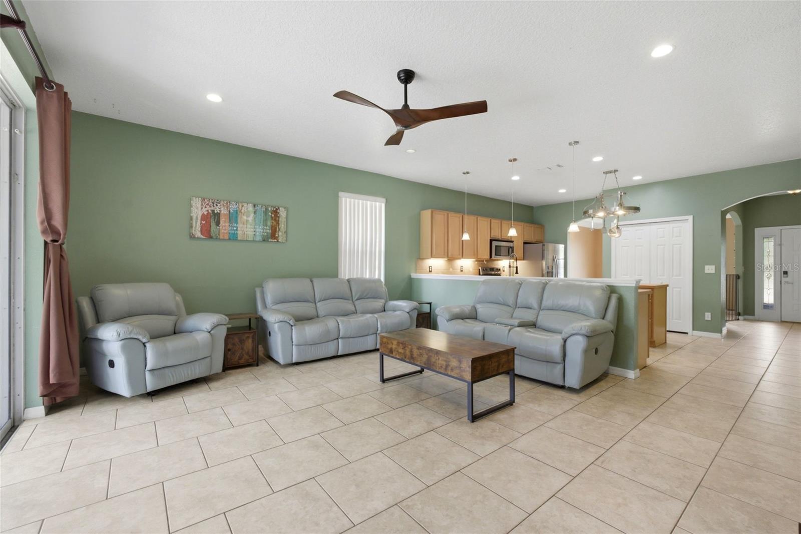 35937 Dawn Drive, FL