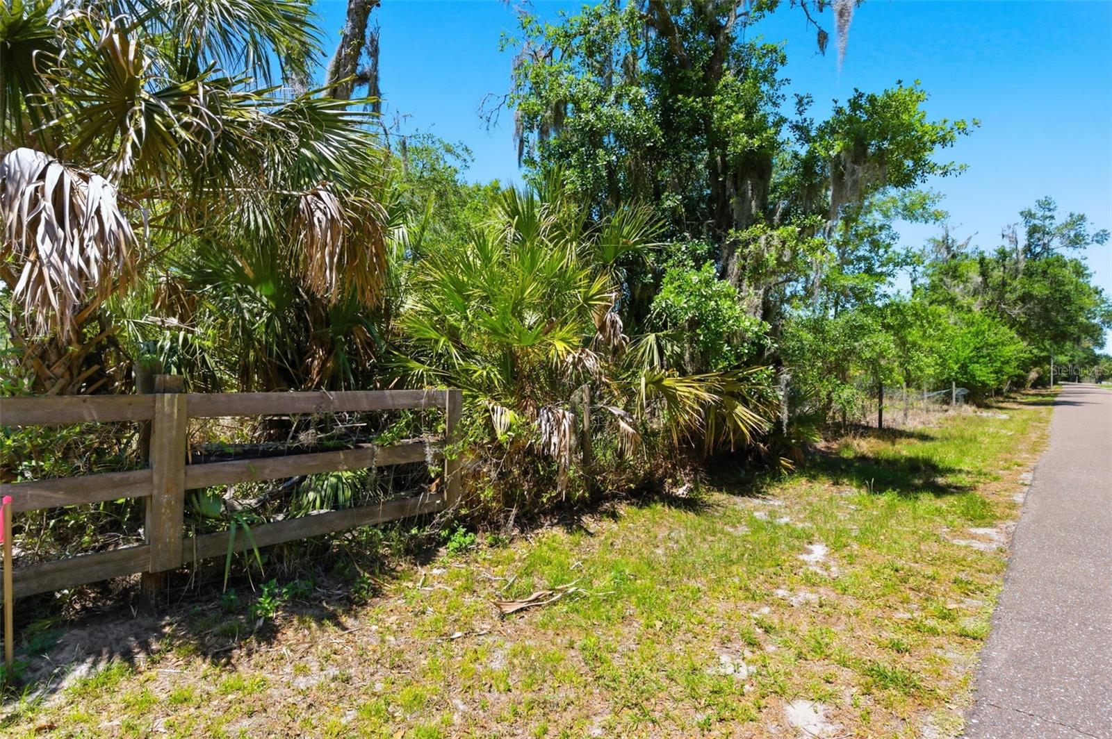 19084 Red Bird Lane, FL