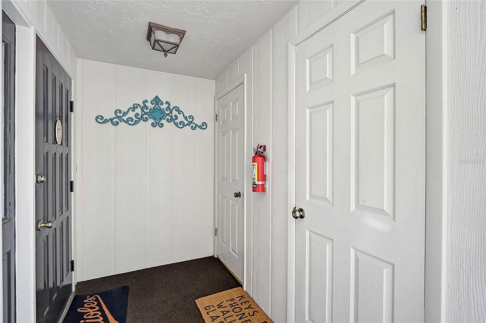 1697 Northampton Street, FL