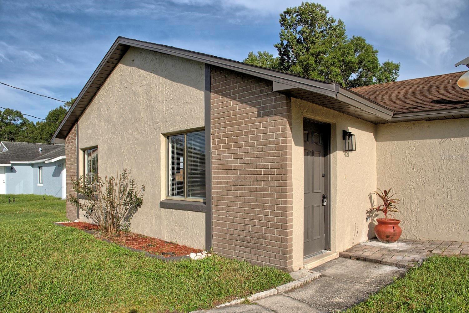 6003 Oleander Drive, FL