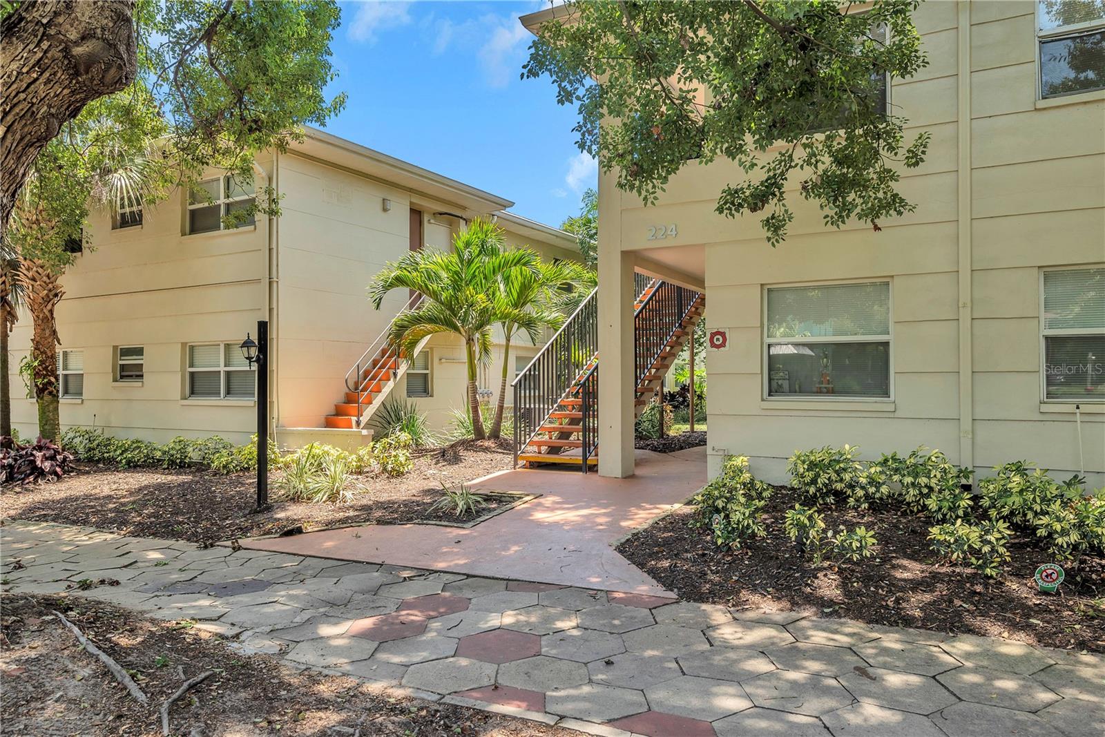 224 6th Avenue, FL