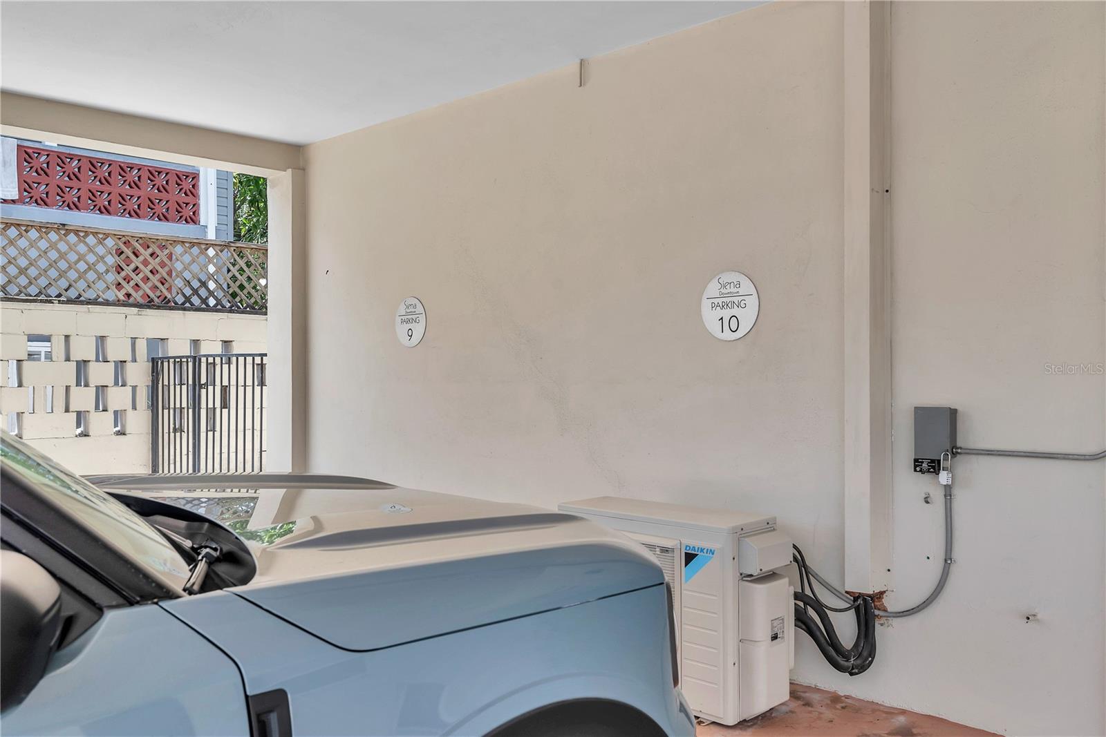 224 6th Avenue, FL