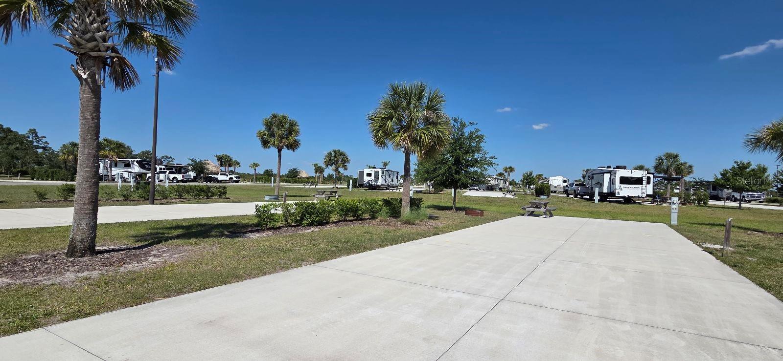 33 Tiki Turn Hyw 630, FL