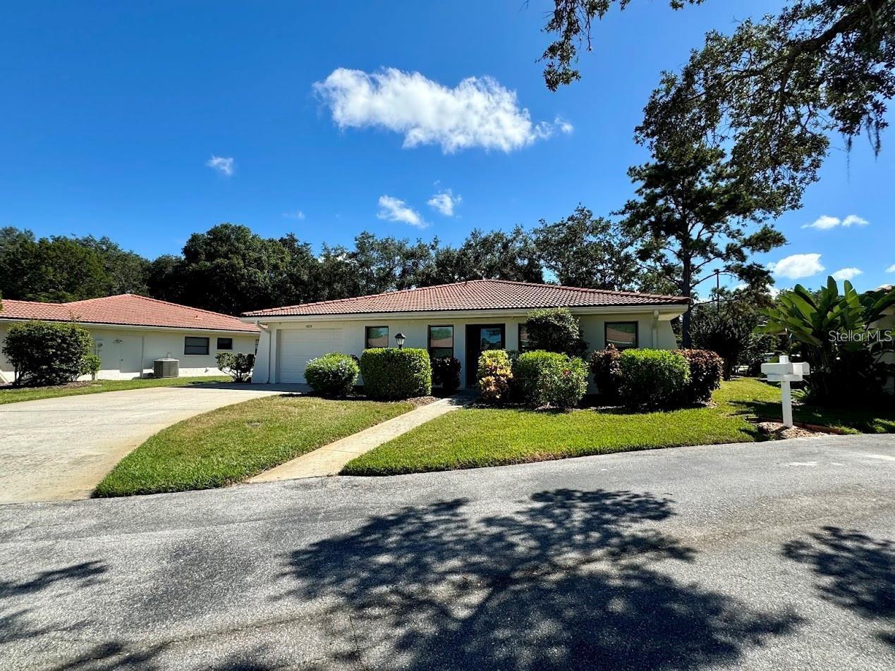 5033 Vivienda Way, FL