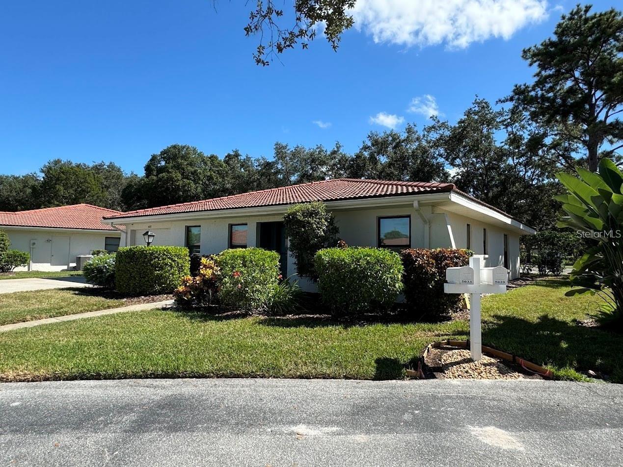 5033 Vivienda Way, FL