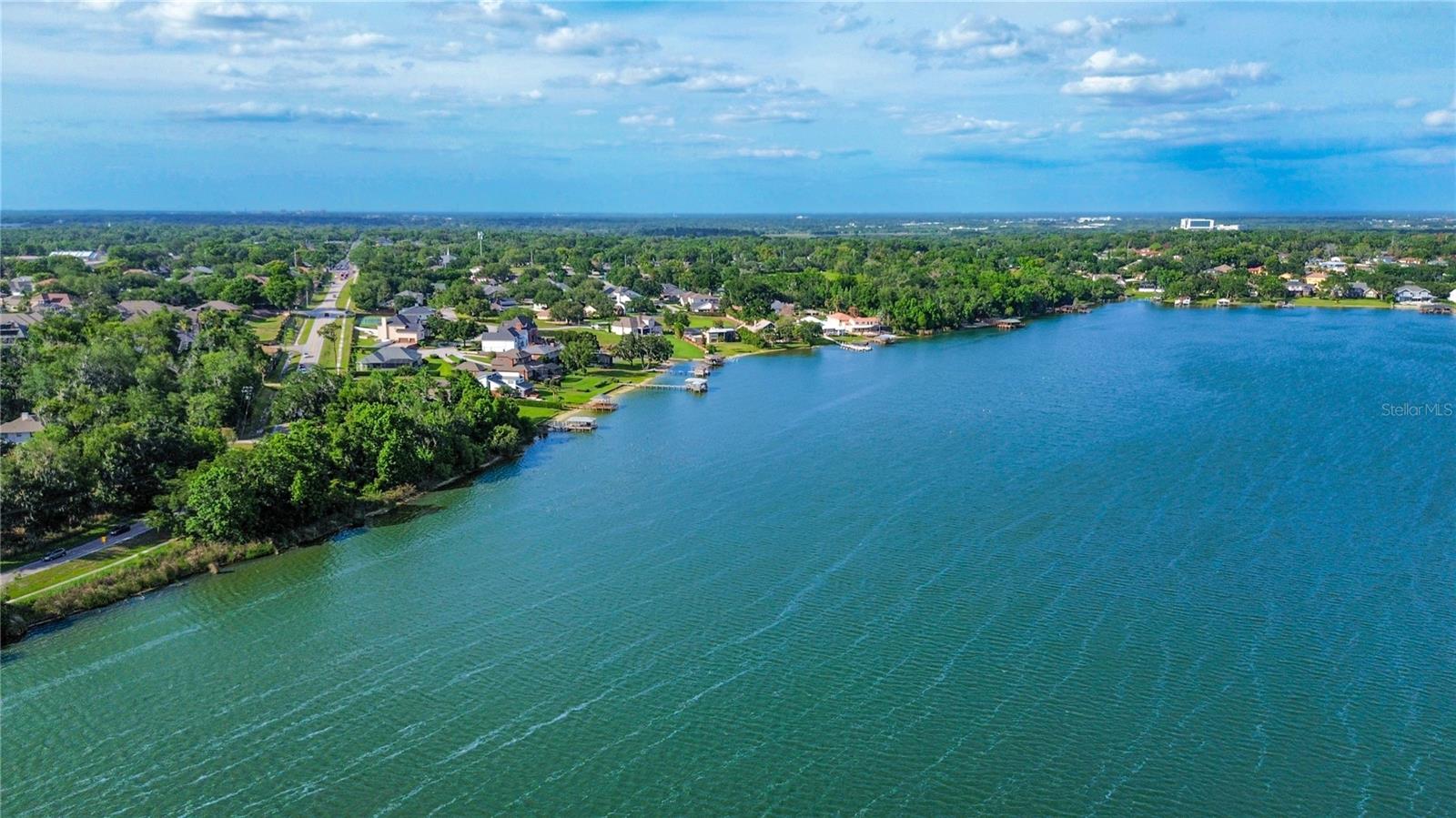 17 Loma Verde, FL