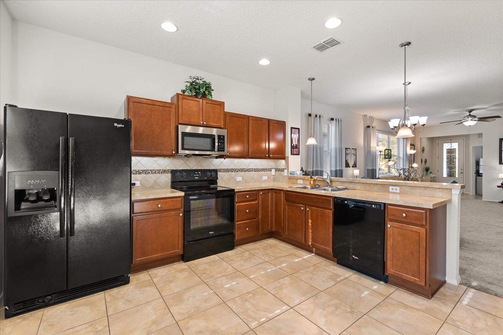 22024 Belgian Court, FL