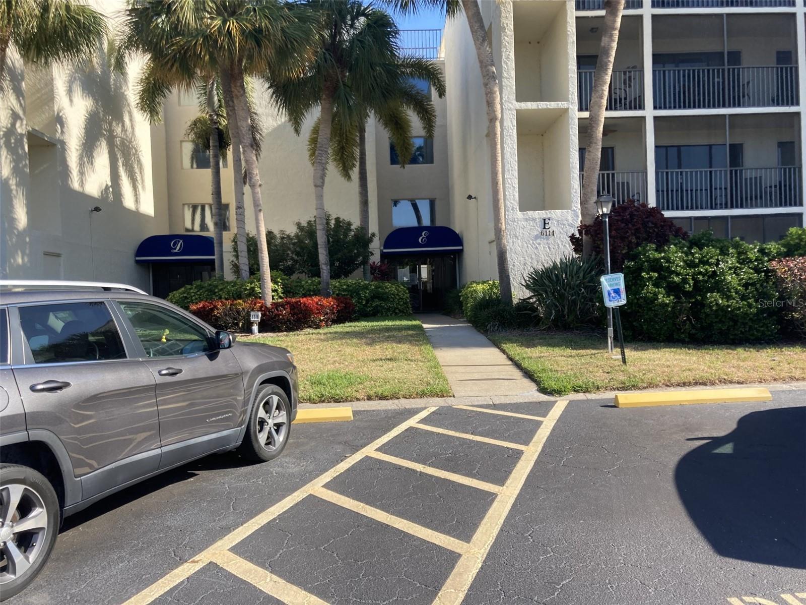 6114 43rd Street, FL